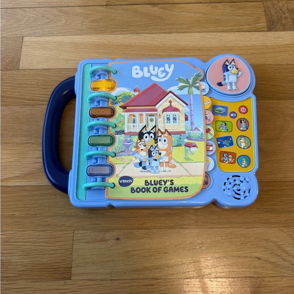 vtech Other - VTech Bluey Bluey's Book of Games Baby and Toddler Toys